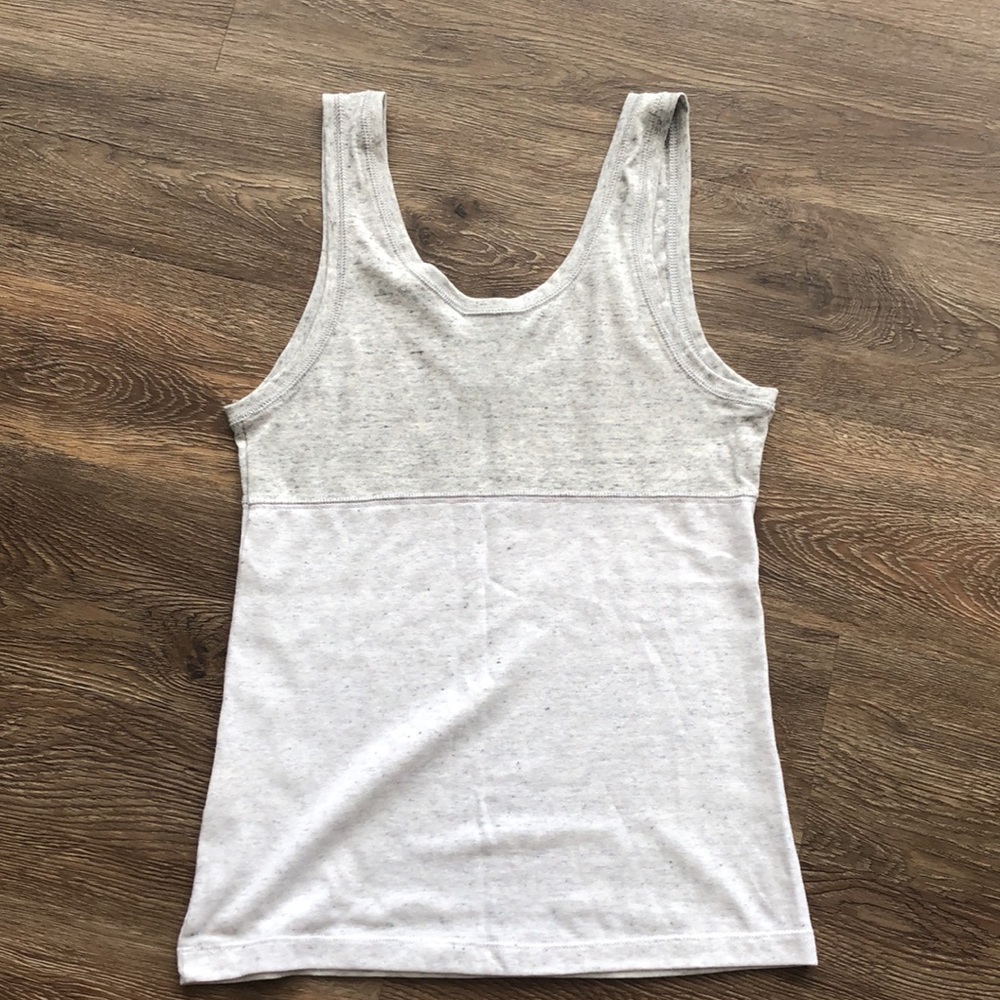NEW Nike Tank - Picture 3 of 3